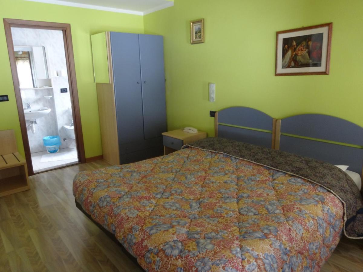 Hotel Genzianella Presenaio Εξωτερικό φωτογραφία