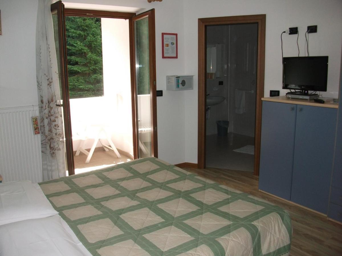 Hotel Genzianella Presenaio Εξωτερικό φωτογραφία